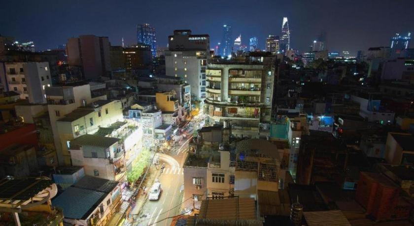 Hoang Vinh Hotel Thành Pho Ho Chí Minh Esterno foto