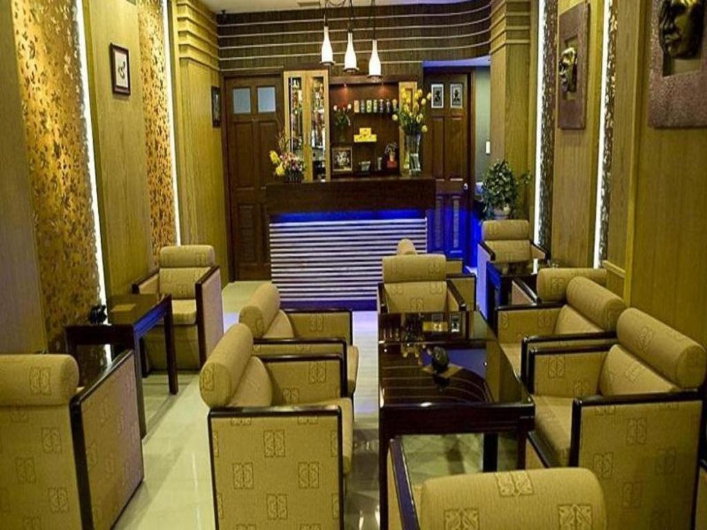Hoang Vinh Hotel Thành Pho Ho Chí Minh Esterno foto